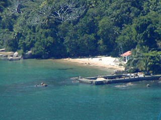 Praia da Julia - Enseada do Abraão - Ilha Grande