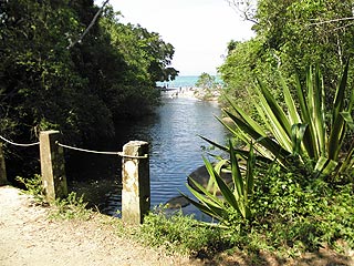 Praia Preta - Enseada do Abraão - Ilha Grande