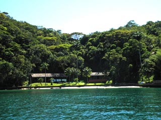 Praia da Guaxuma- Ens. do Abraão - Ilha Grande RJ