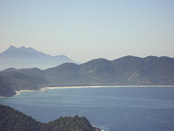 Praias de Santo Antonio e Lopes Mendes, vistas do pico de Dois Rios