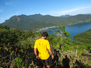 Uma vez no alto é hora de recuperar o fôlego e apreciar esse paraíso!